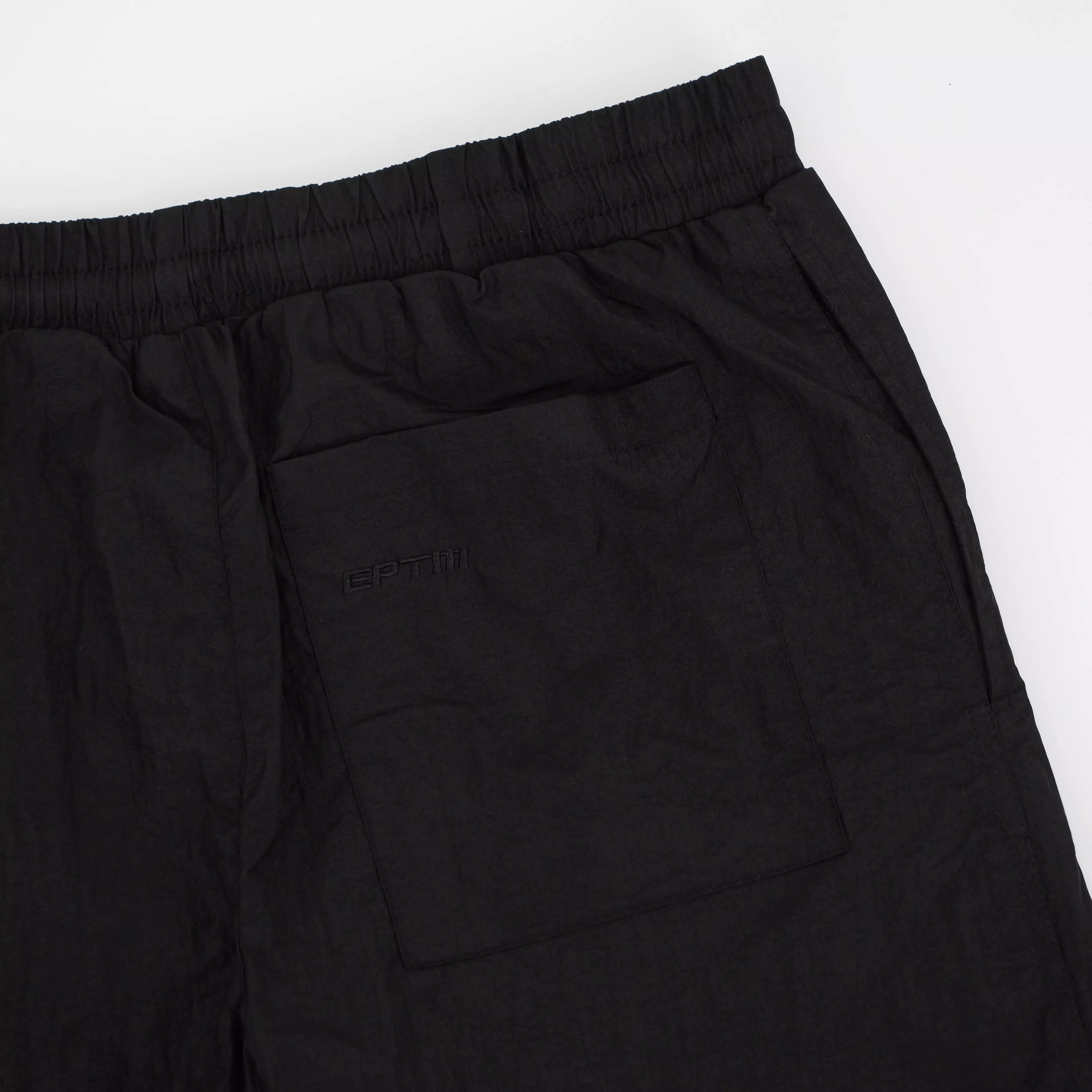 ALLOY SHORTS BLACK