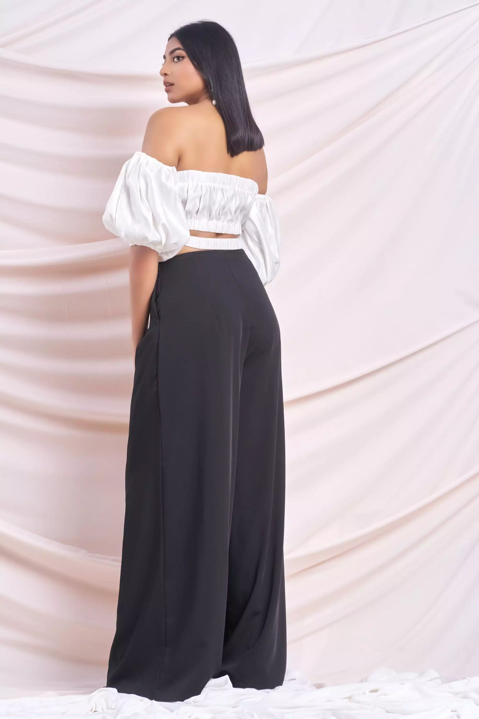 Black Pleated Wide Leg Pant