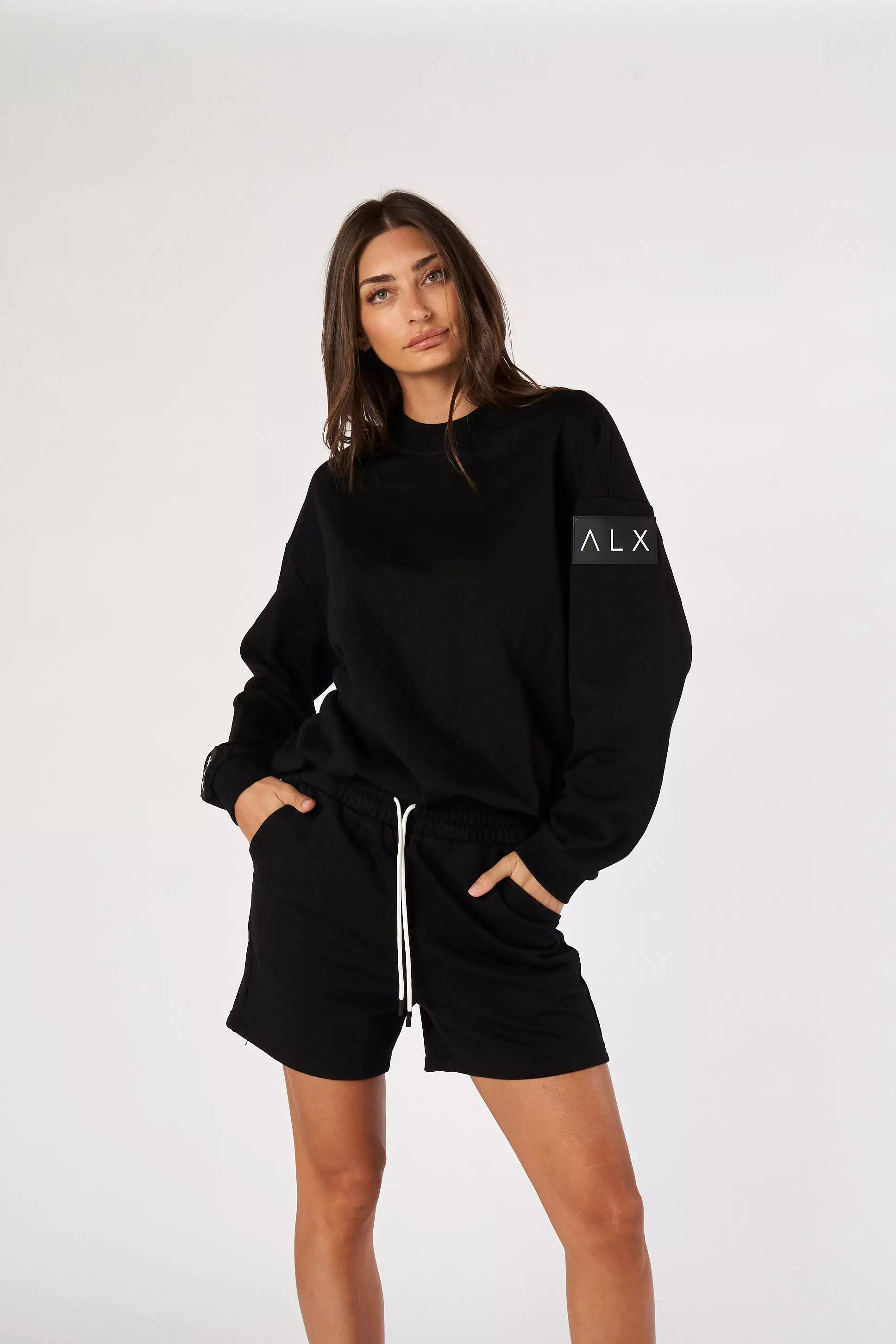 IZAK Shorts Black