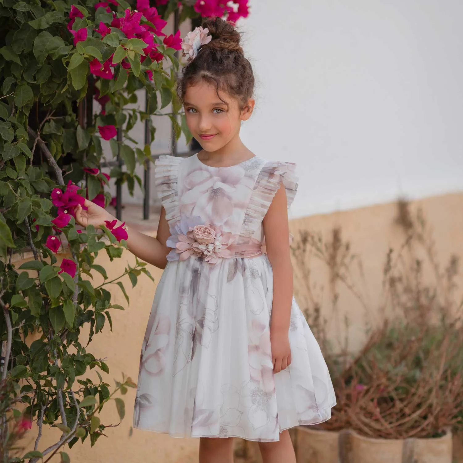 Mimilú White Tulle Dress With Flowers With Pink Salmon Belt