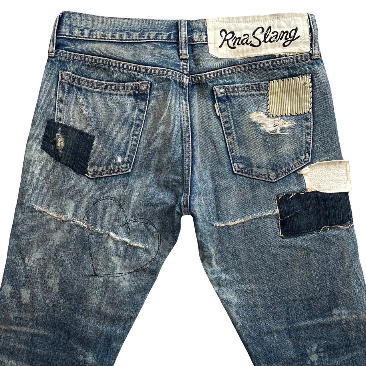 RNA Distressed Jeans