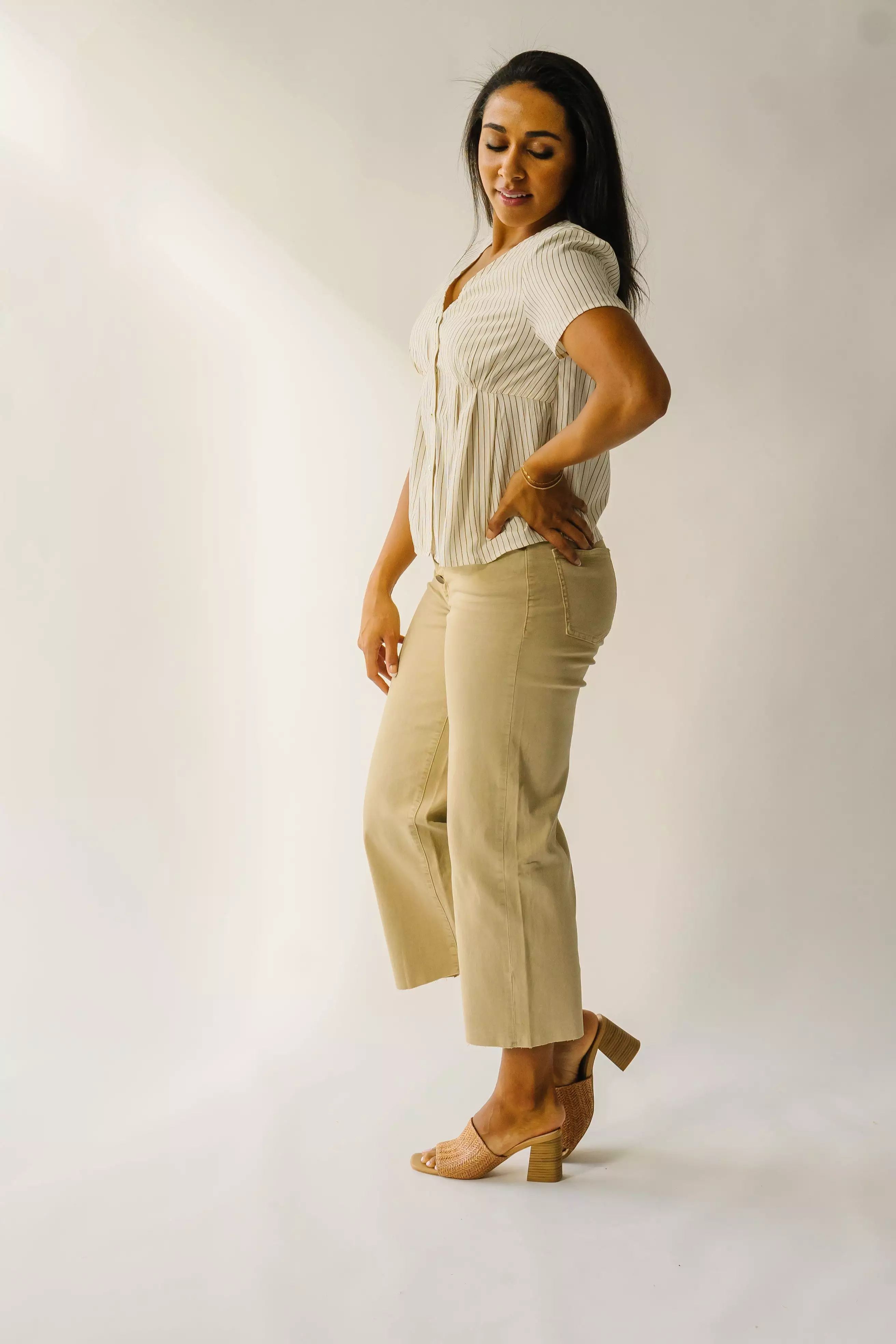 The Colbert Wide Leg Pant in Khaki