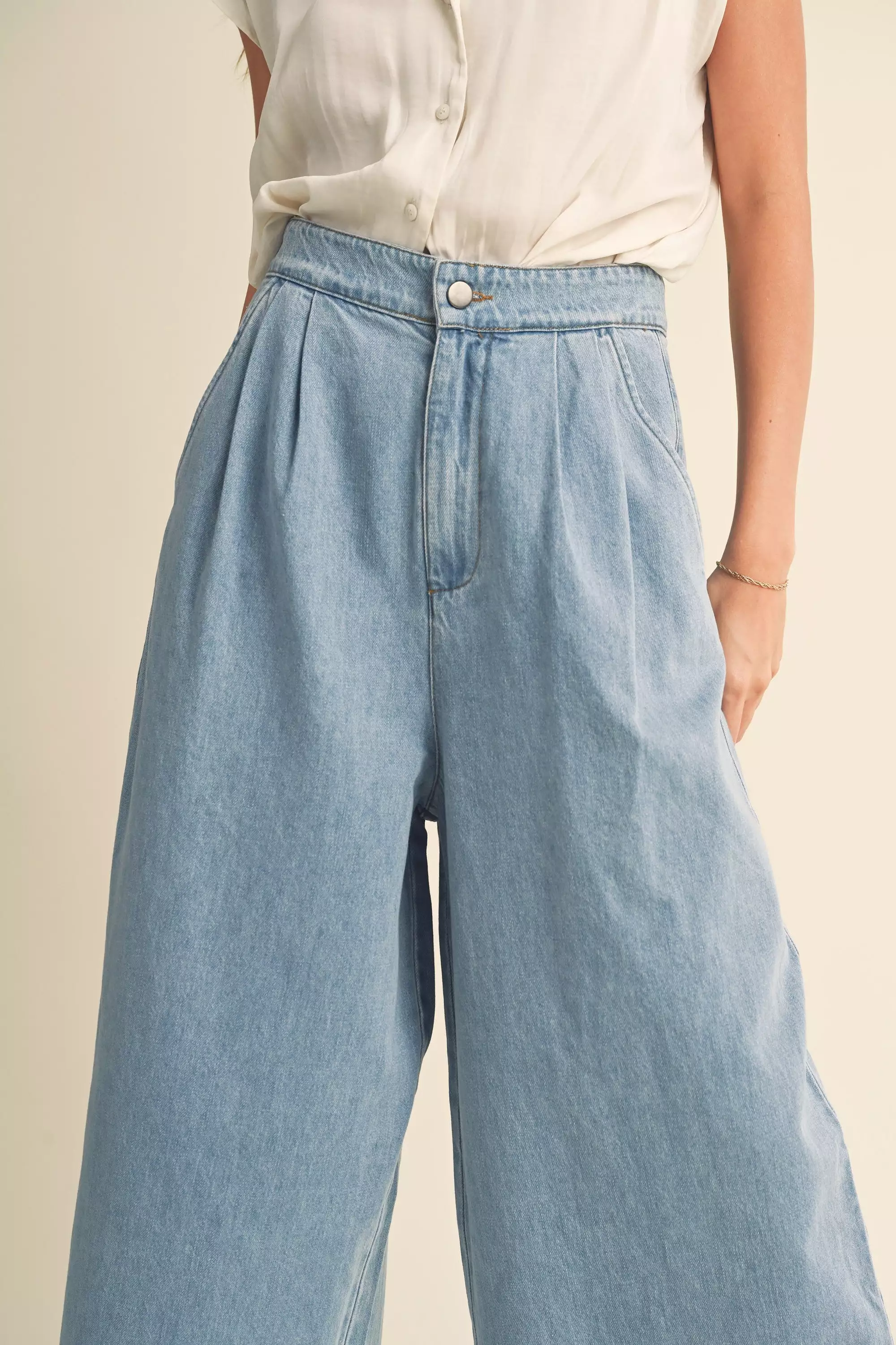 The Marcie Wide Leg Cropped Pant