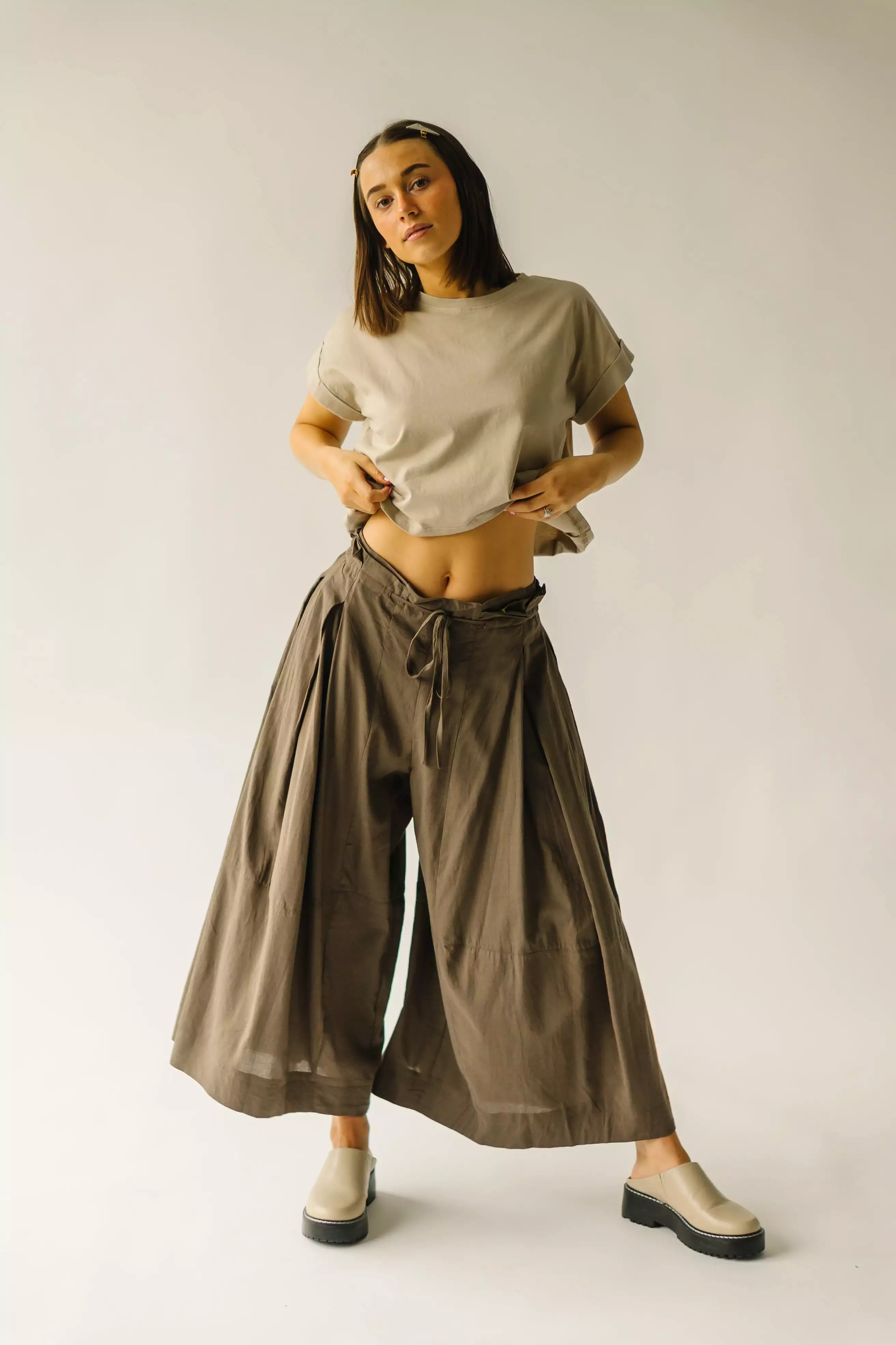 The Melhart Wide Leg Pant in Brown