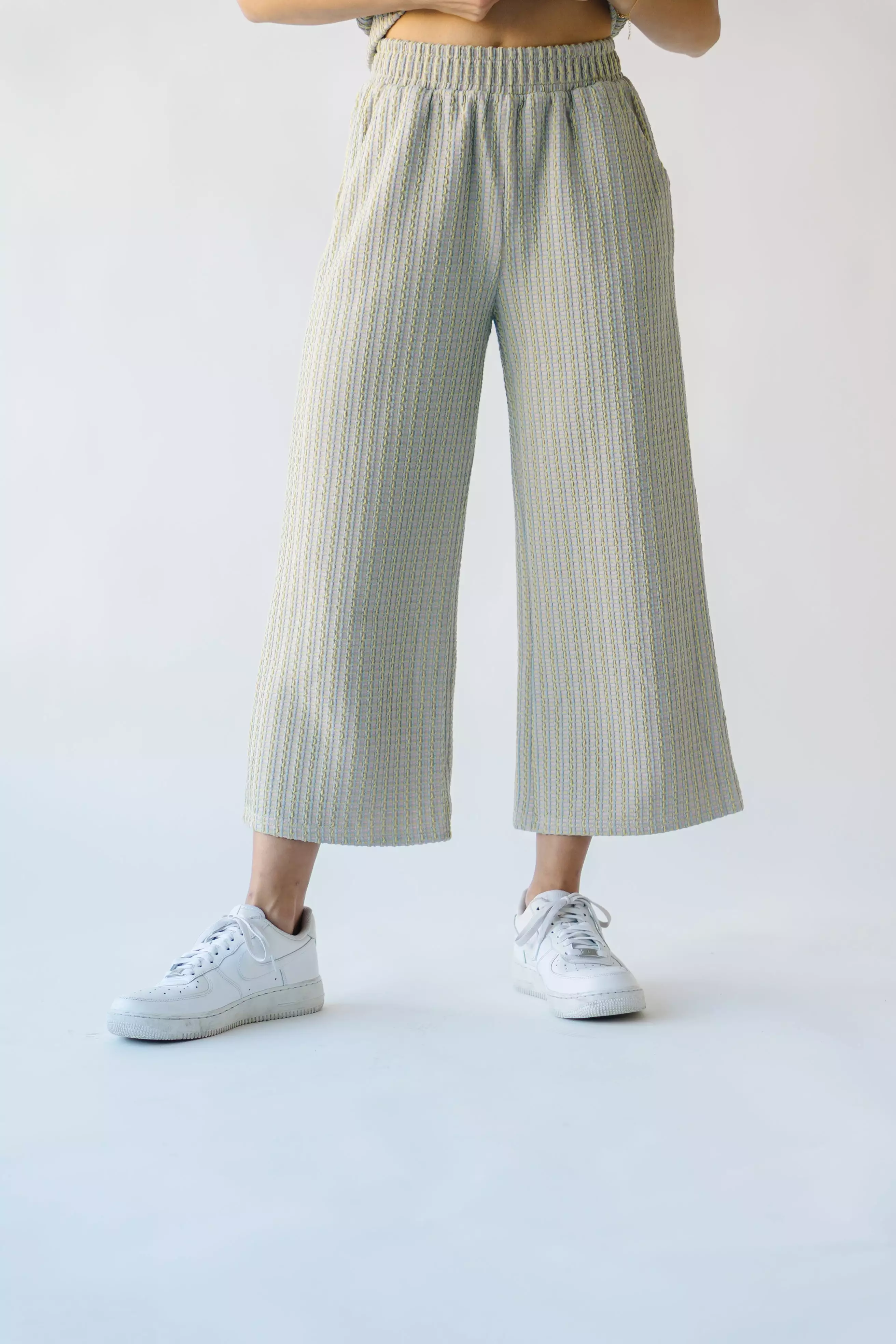 The Ronnie Woven Wide Leg Pant in Blue