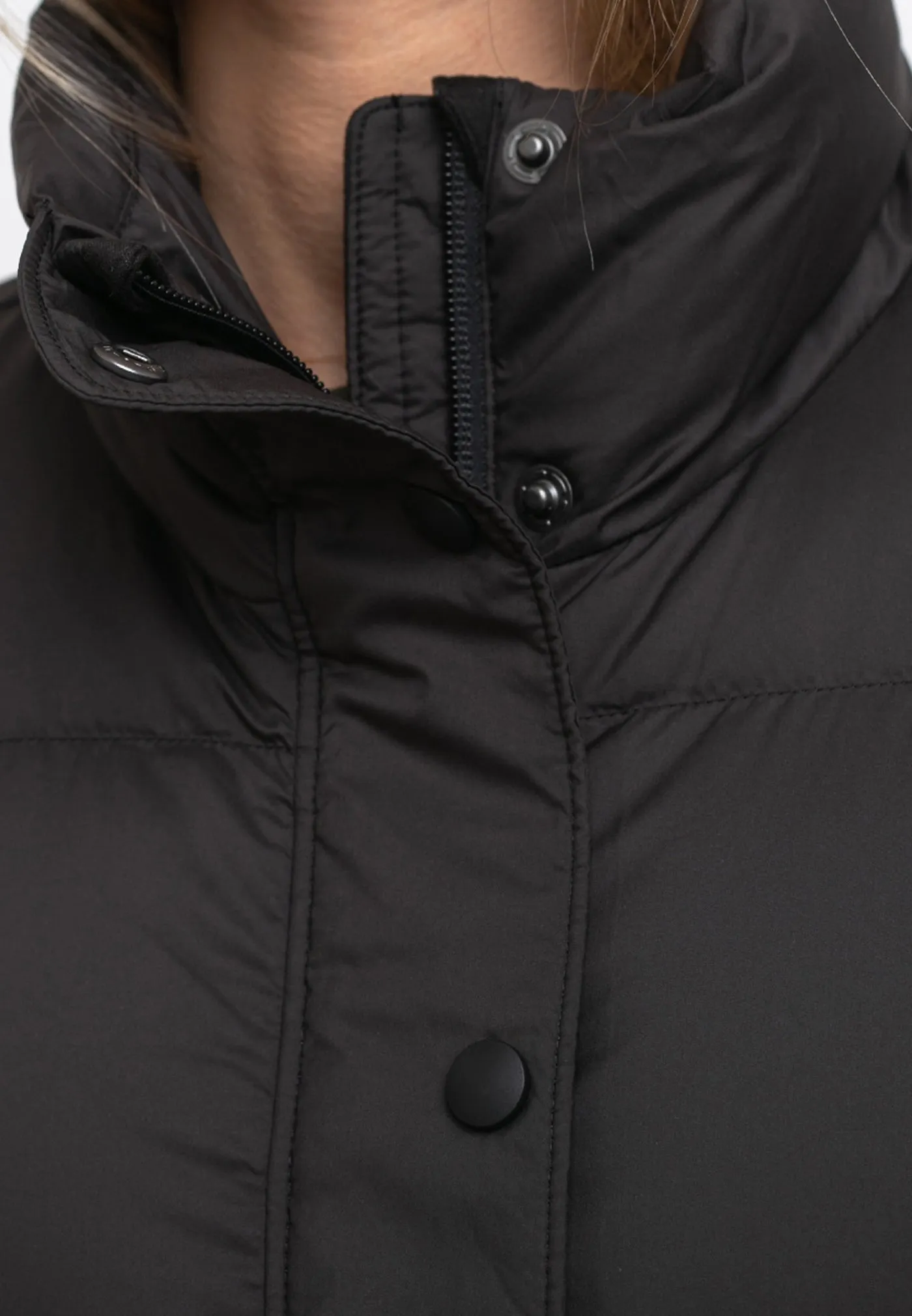 Womens Silent Down Jacket - black